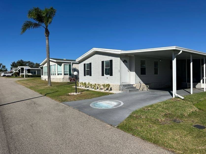 68 Cypress Loop a Lake Alfred, FL Mobile or Manufactured Home for Sale